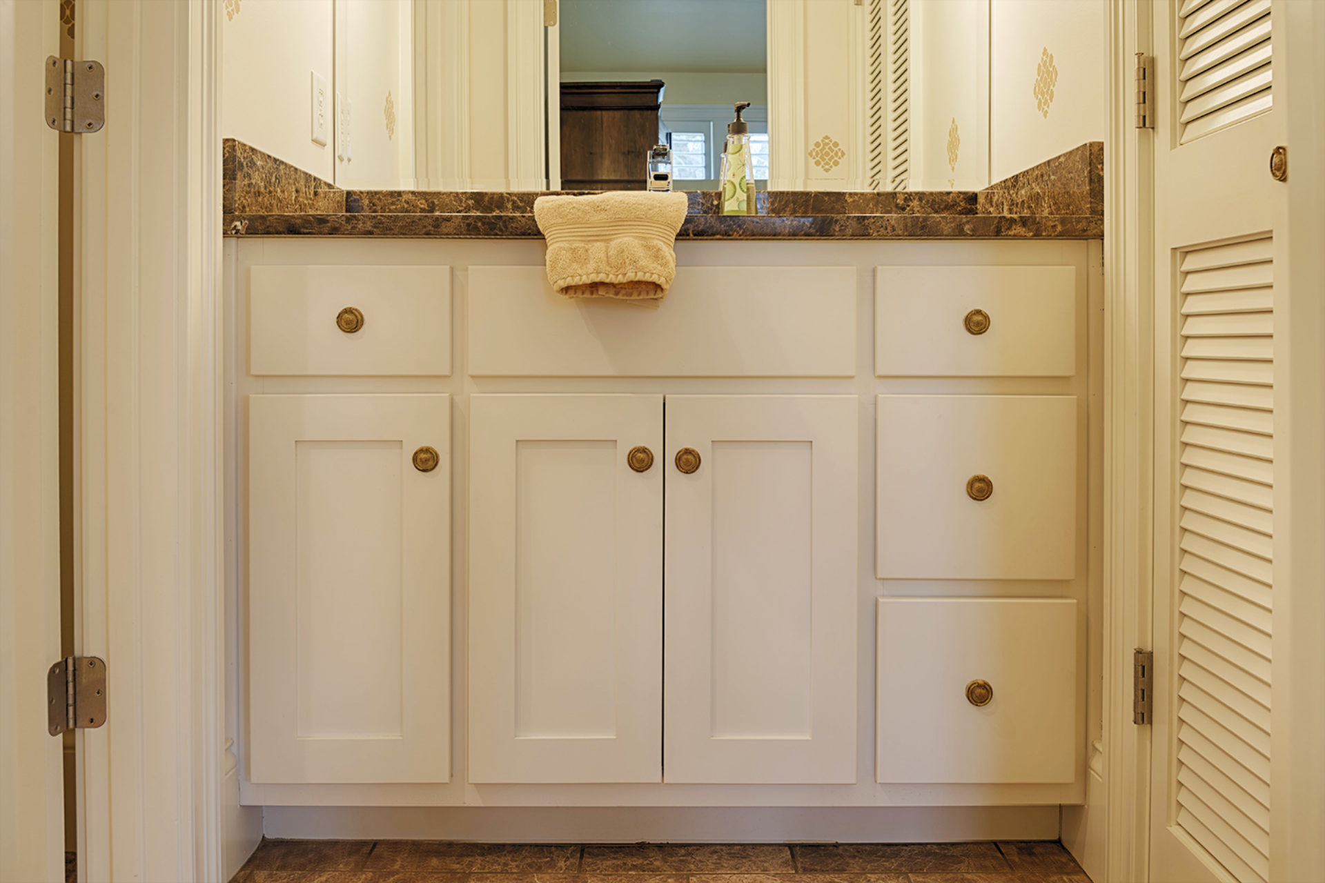 Bathrooms Parks FamilyOwned Custom Wood Working Shop